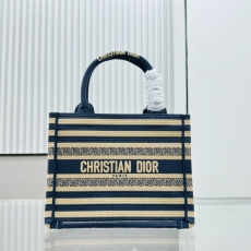 Dior Shopping Bags